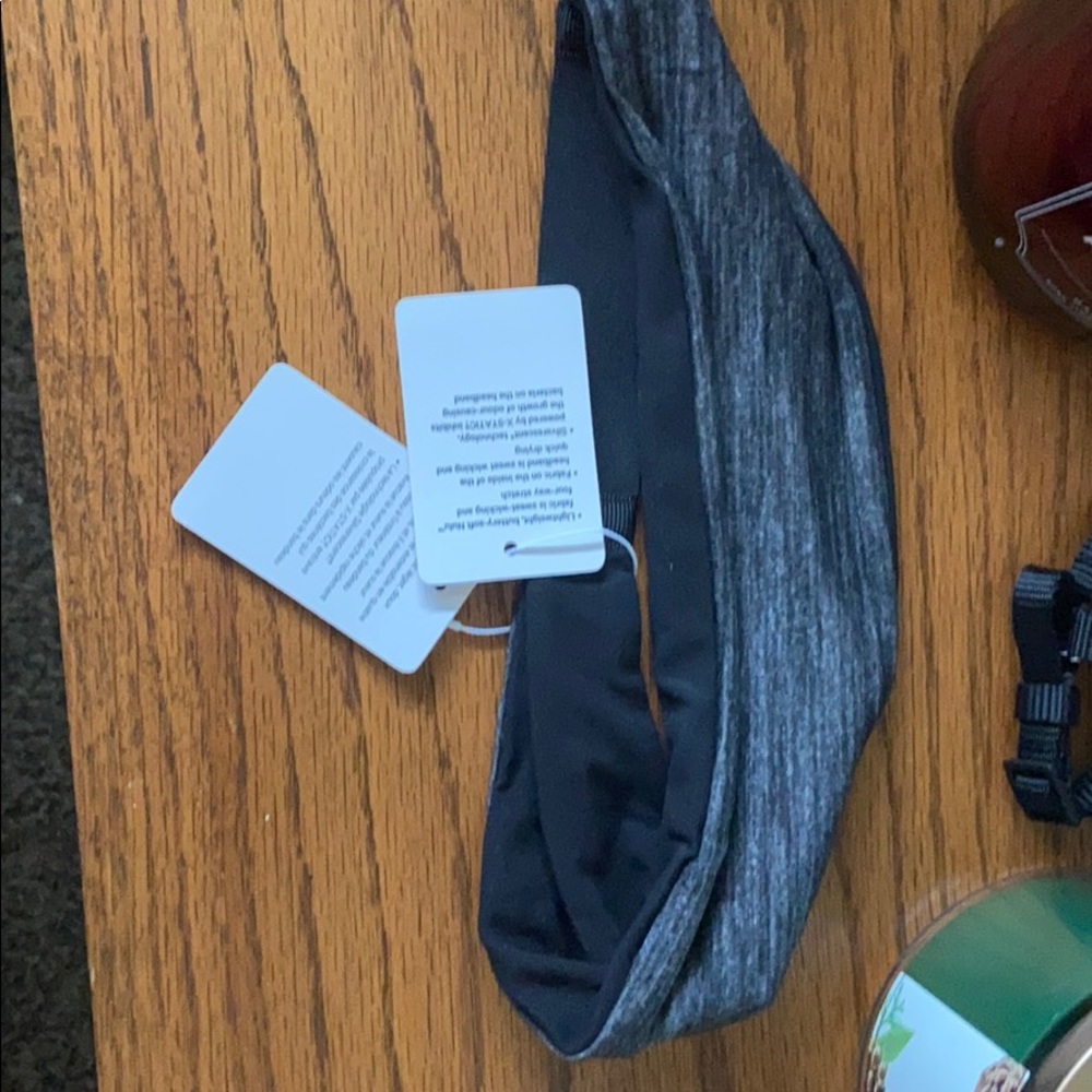 LuluLemon Fringe Fighter Headband
